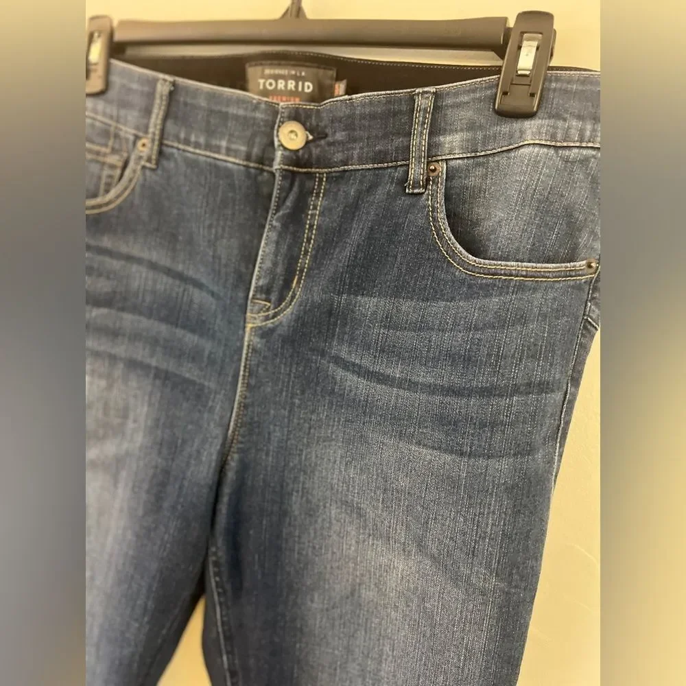 Torrid Dark Blue Jeans 16R Bombshell Skinny